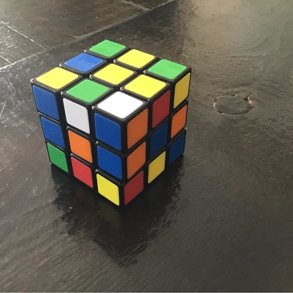 3 x 3 rubiks cube - Picture 3 of 3